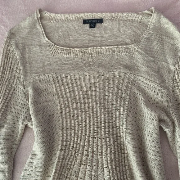 flowey creme flare sleeve top - Picture 5 of 5